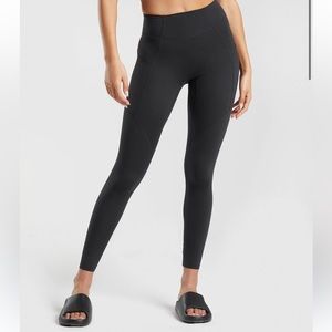 WHITNEY EVERYDAY POCKET LEGGINGS